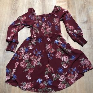 Maroon/Floral Long sleeve mid-length dress, size large